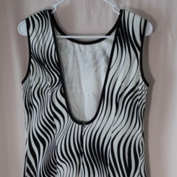 Datiani Dress - Picture 4 of 4